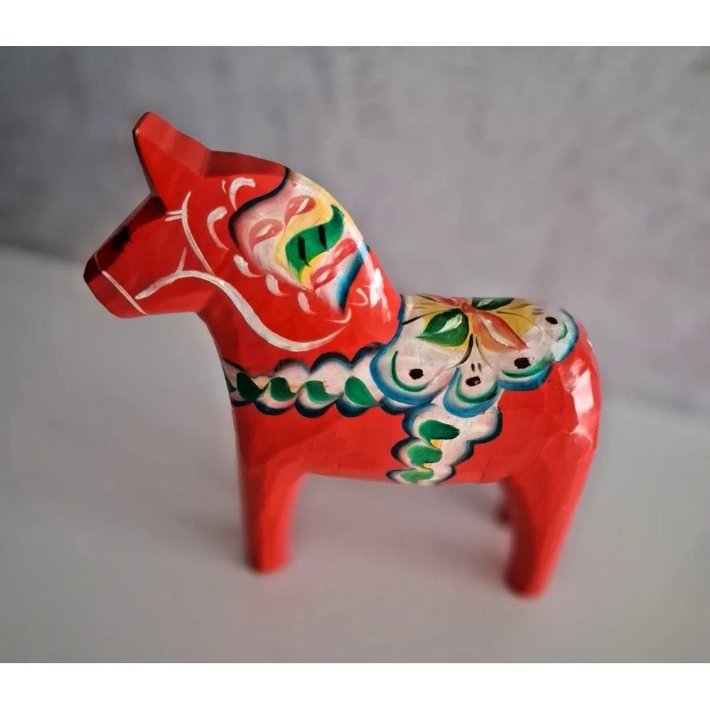 Hand-Painted carved wood DalaHorse, Nils Olsson, Swedish Folk Art